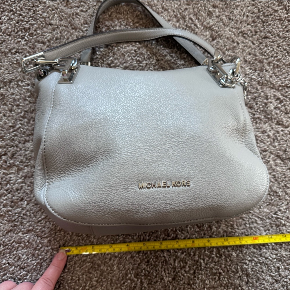 Michael Kors Gray Leather Shoulder Bag - Picture 2 of 6